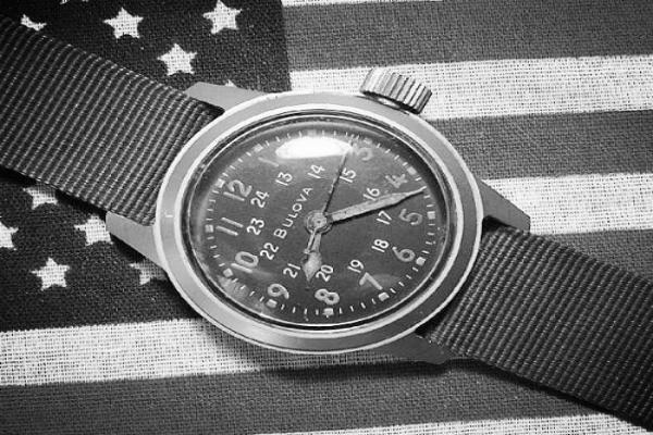 Mẫu đồng hồ Bulova được sử dụng trong Quân đội Mỹ ở Thế chiến thứ nhất